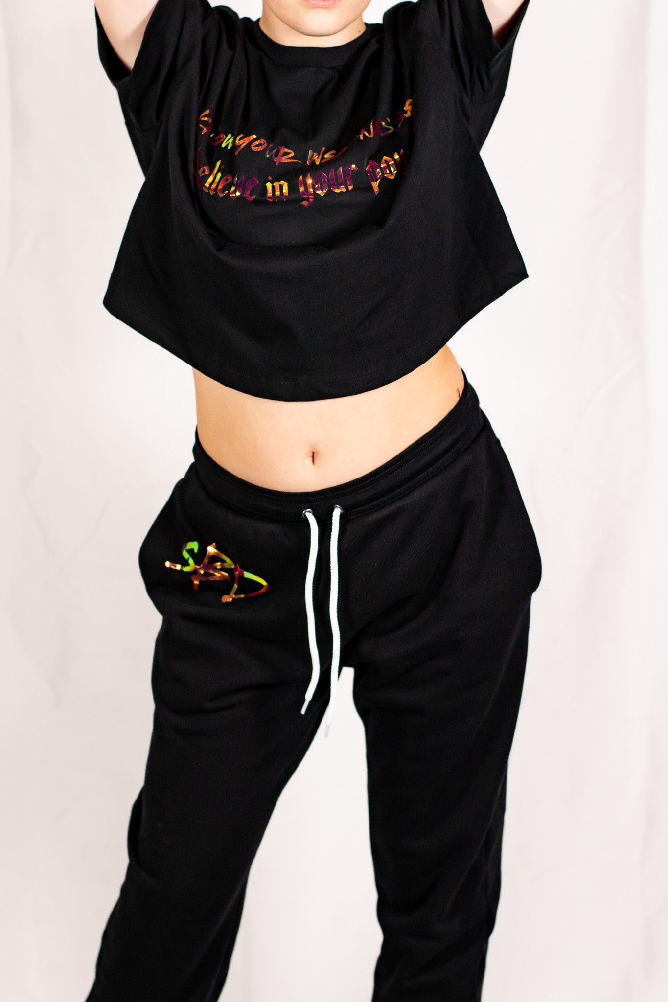Black Oversized Cropped T-Shirt Holographic – Fiercely Feminine